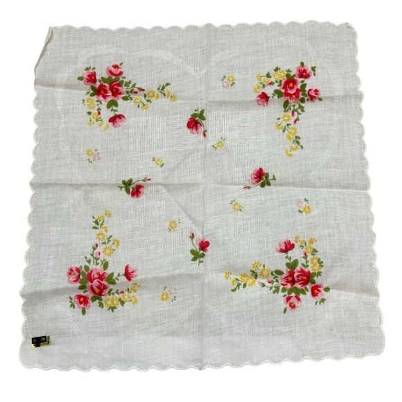 Brand‎ new Rose Printed Scalloped Edge Handkerchief - Picture 1 of 6